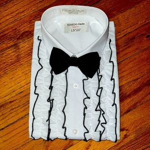 Ruffled men’s Tuxedo shirt/ Tuxedo Park